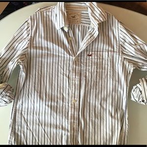 😻Hollister Pin Stripe Casual LS Button Up M